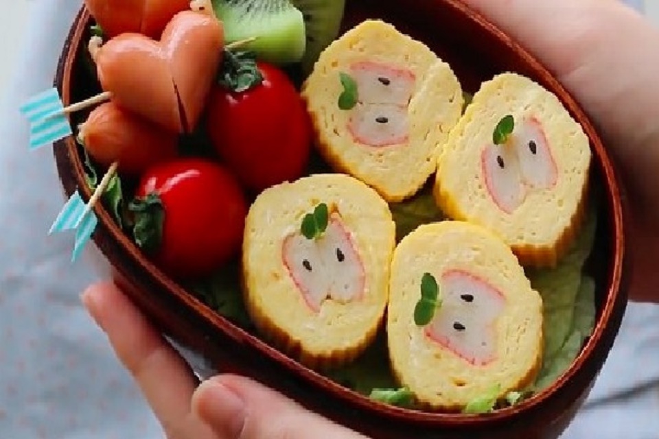 SuShi trứng cuộn thanh cua Nhật